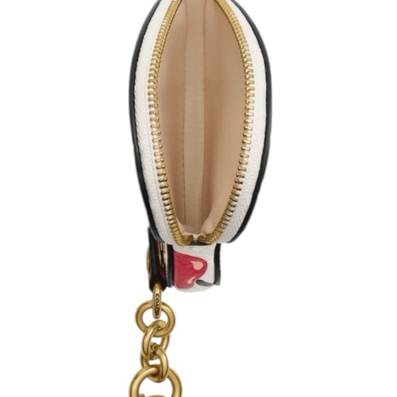 Coach Heart-Shaped Embossed Leather Coin Purse NWT All inclusion - Picture 3 of 3